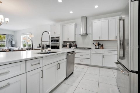 House in Four Corners, Florida 5 bedrooms, 289.58 sq.m. № 2212150 - photo 13