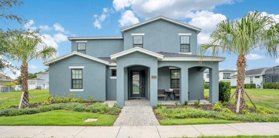 House in Four Corners, Florida 5 bedrooms, 289.58 sq.m. № 2212150