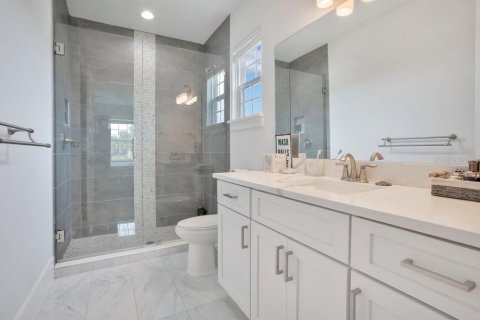 House in Four Corners, Florida 5 bedrooms, 289.58 sq.m. № 2212150 - photo 26