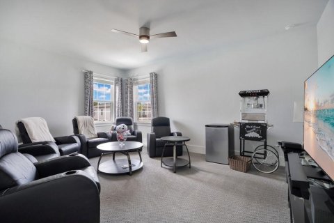 House in Four Corners, Florida 5 bedrooms, 289.58 sq.m. № 2212150 - photo 27
