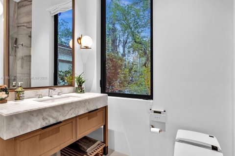 Купить виллу или дом в Майами, Флорида 6 спален, 577.67м2, № 1952404 - фото 15