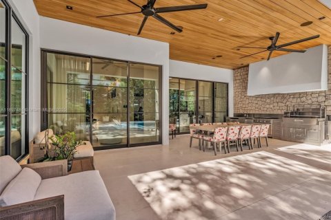 Купить виллу или дом в Майами, Флорида 6 спален, 577.67м2, № 1952404 - фото 22