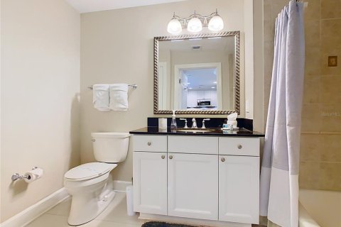 Condominio en venta en Four Corners, Florida, 3 dormitorios, 156.63 m2 № 2196977 - foto 23