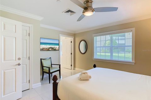 Condominio en venta en Four Corners, Florida, 3 dormitorios, 156.63 m2 № 2196977 - foto 25