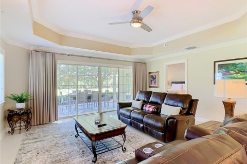 Condominio en venta en Four Corners, Florida, 3 dormitorios, 156.63 m2 № 2196977 - foto 13