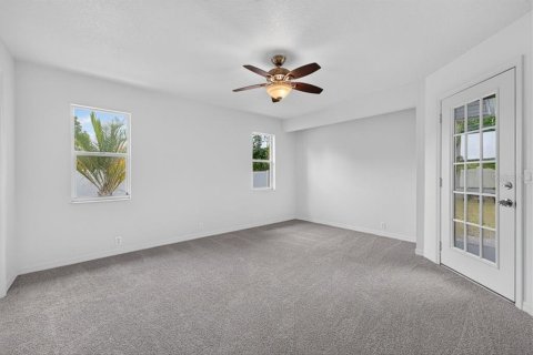 Villa ou maison à vendre à Englewood, Floride: 3 chambres, 118.64 m2 № 2415559 - photo 16