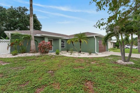 Villa ou maison à vendre à Englewood, Floride: 3 chambres, 118.64 m2 № 2415559 - photo 3
