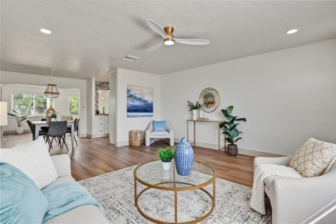 Villa ou maison à vendre à Seminole, Floride: 2 chambres, 130.53 m2 № 2425421 - photo 7