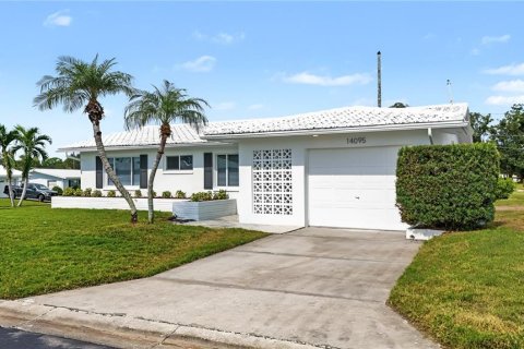 Villa ou maison à vendre à Seminole, Floride: 2 chambres, 130.53 m2 № 2425421 - photo 2