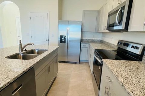 Townhouse in Kissimmee, Florida 3 bedrooms, 155.43 sq.m. № 2201975 - photo 6