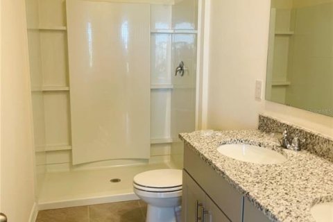 Townhouse in Kissimmee, Florida 3 bedrooms, 155.43 sq.m. № 2201975 - photo 14