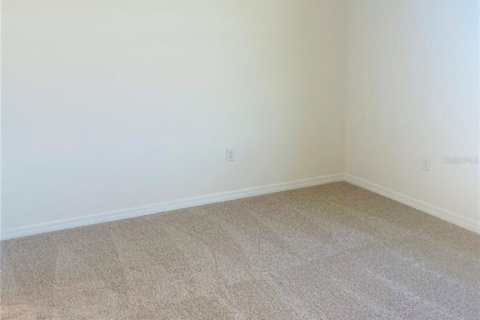 Townhouse in Kissimmee, Florida 3 bedrooms, 155.43 sq.m. № 2201975 - photo 15