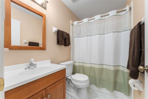 Townhouse in Gainesville, Florida 2 bedrooms, 131.92 sq.m. № 2101054 - photo 23