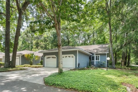 Townhouse in Gainesville, Florida 2 bedrooms, 131.92 sq.m. № 2101054