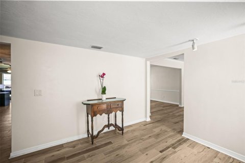 Villa ou maison à vendre à Seminole, Floride: 3 chambres, 215.63 m2 № 2314916 - photo 27