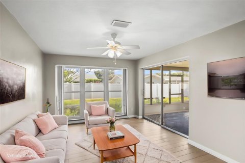 Villa ou maison à vendre à Seminole, Floride: 3 chambres, 215.63 m2 № 2314916 - photo 19