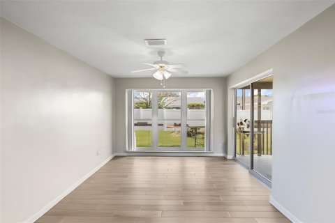 Villa ou maison à vendre à Seminole, Floride: 3 chambres, 215.63 m2 № 2314916 - photo 21