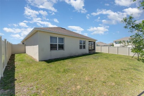 House in Haines City, Florida 4 bedrooms, 173.45 sq.m. № 1637081 - photo 22
