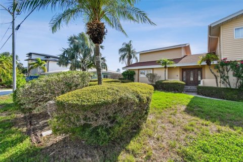 Villa ou maison à vendre à Clearwater, Floride: 5 chambres, 384.43 m2 № 1796831 - photo 25