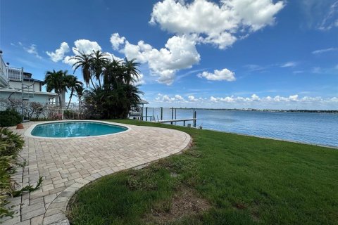 Villa ou maison à vendre à Clearwater, Floride: 5 chambres, 384.43 m2 № 1796831 - photo 9