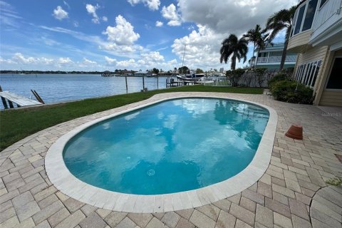 Villa ou maison à vendre à Clearwater, Floride: 5 chambres, 384.43 m2 № 1796831 - photo 11