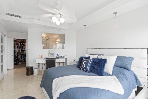 Condominio en venta en Miami Beach, Florida, 2 dormitorios, 125.42 m2 № 1938196 - foto 30