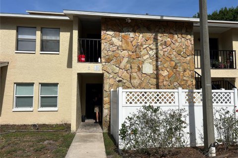 Condominio en Pinellas Park, Florida, 2 dormitorios  № 2111137