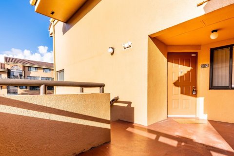 Condominio en venta en Miami Lakes, Florida, 2 dormitorios, 115.2 m2 № 1980363 - foto 4