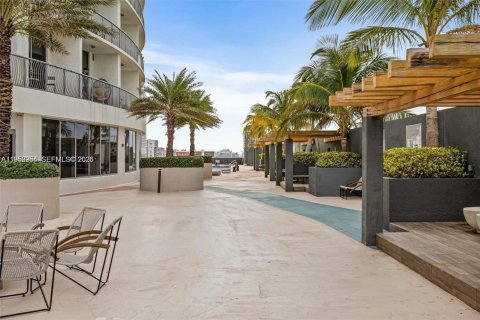 Copropriété à louer à Miami, Floride: 47.19 m2 № 2008717 - photo 7