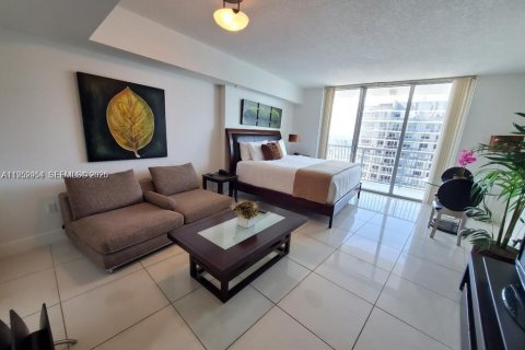 Copropriété à louer à Miami, Floride: 47.19 m2 № 2008717 - photo 5