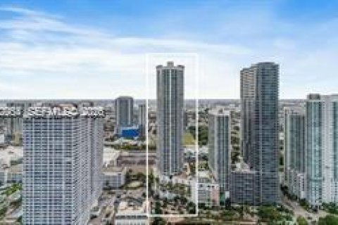 Studio à Condo à Miami, Floride  № 2008717