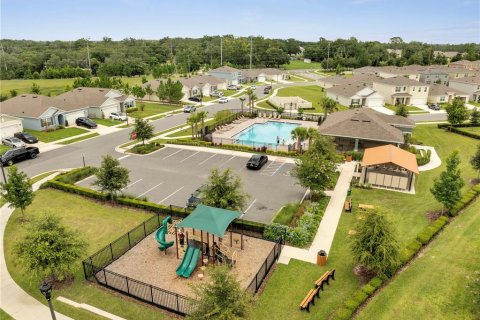 House in Zellwood, Florida 4 bedrooms, 207.64 sq.m. № 1821293 - photo 20