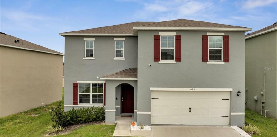 House in Zellwood, Florida 4 bedrooms, 207.64 sq.m. № 1821293