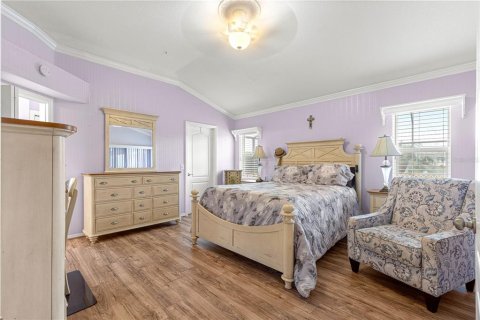 House in The Villages, Florida 3 bedrooms, 165.27 sq.m. № 1816229 - photo 25
