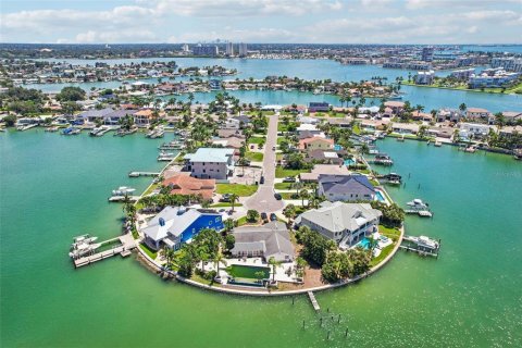 Land in Saint Petersburg, Florida № 2304949 - photo 24