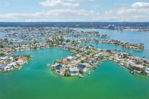 Land in Saint Petersburg, Florida № 2304949 - photo 17