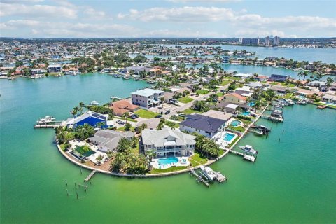 Land in Saint Petersburg, Florida № 2304949 - photo 16