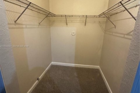 Condominio en alquiler en Homestead, Florida, 3 dormitorios, 109.81 m2 № 2006983 - foto 18