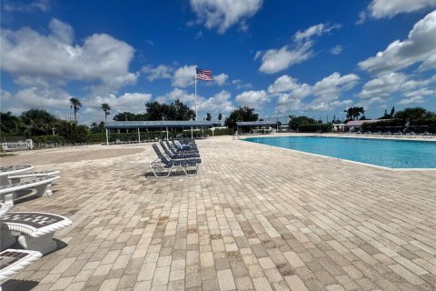 House in Dania Beach, Florida 2 bedrooms, 136.66 sq.m. № 1931835 - photo 29