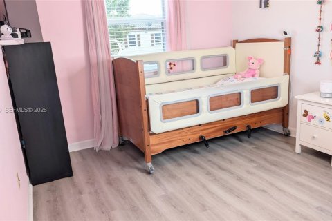 Touwnhouse à vendre à Miami, Floride: 3 chambres, 161.65 m2 № 2031407 - photo 23