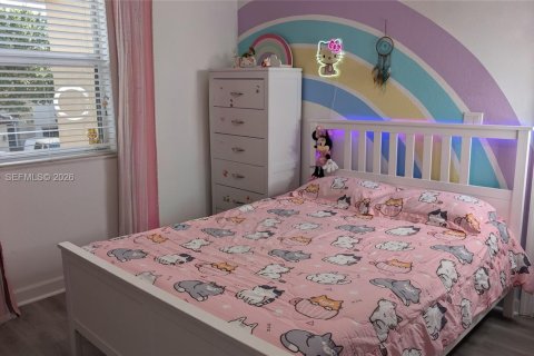 Touwnhouse à vendre à Miami, Floride: 3 chambres, 161.65 m2 № 2031407 - photo 21