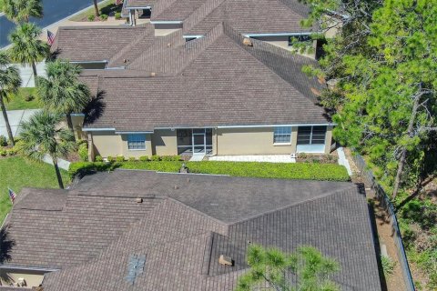 Condo in Plant City, Florida, 2 bedrooms  № 1572712 - photo 27