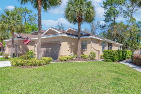 Condo in Plant City, Florida, 2 bedrooms  № 1572712 - photo 2
