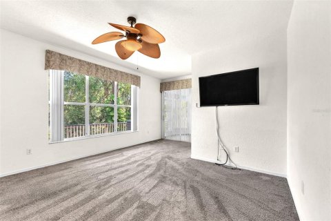 Condo in Plant City, Florida, 2 bedrooms  № 1572712 - photo 22