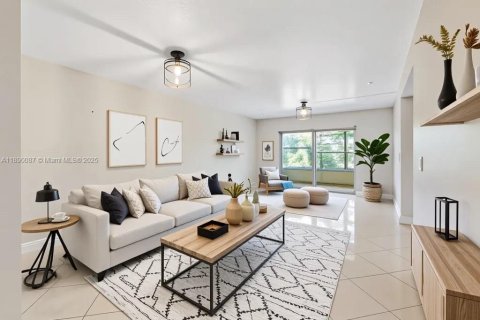 Copropriété à louer à Pembroke Pines, Floride: 2 chambres, 125.51 m2 № 1946936 - photo 2