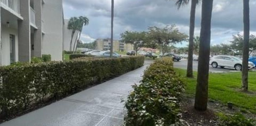 Condominio en Sunrise, Florida, 1 dormitorio № 1007338