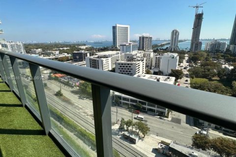 Condo in Miami, Florida, 1 bedroom  № 2027009 - photo 14