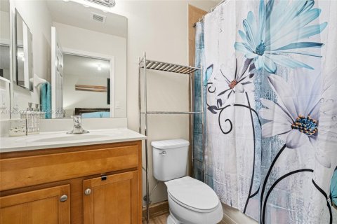 Купить кондоминиум в Катлер-Бей, Флорида 2 спальни, 105.82м2, № 2048084 - фото 19