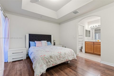 Купить кондоминиум в Катлер-Бей, Флорида 2 спальни, 105.82м2, № 2048084 - фото 20