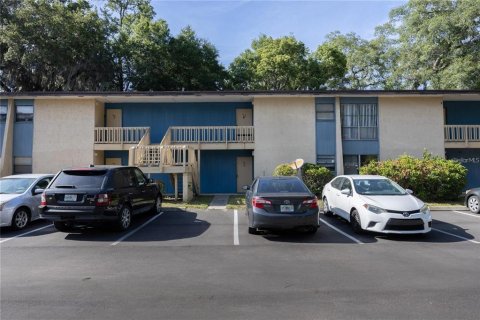 Condominio en venta en Gainesville, Florida, 2 dormitorios, 81.38 m2 № 2166132 - foto 2